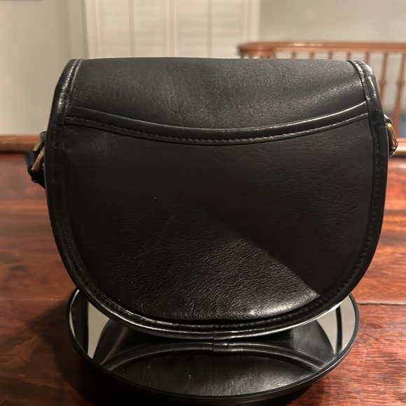 COACH Vintage Leather Crossbody Bag Black - Picture 3 of 14